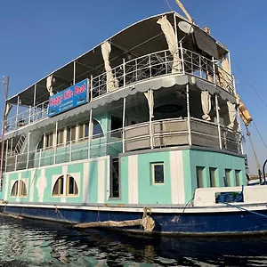 Floating Hotel- Happy Nile Boat Bateau-hôtel Louxor