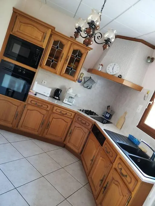 Villa Maison De Campagne Avec Lac Prive à Saint-Côme-dʼOlt 0*,  France